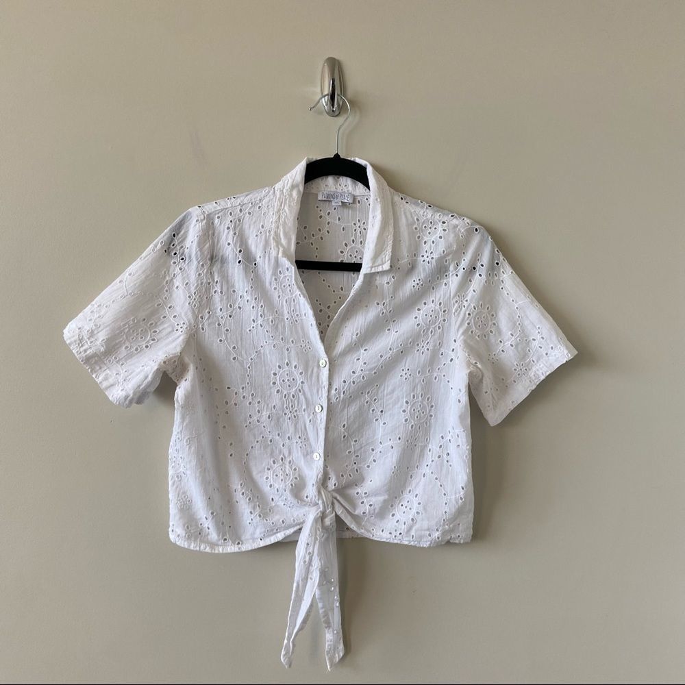 Patrons Of Peace -White Eyelet Crop Tie Front Top (XS)
